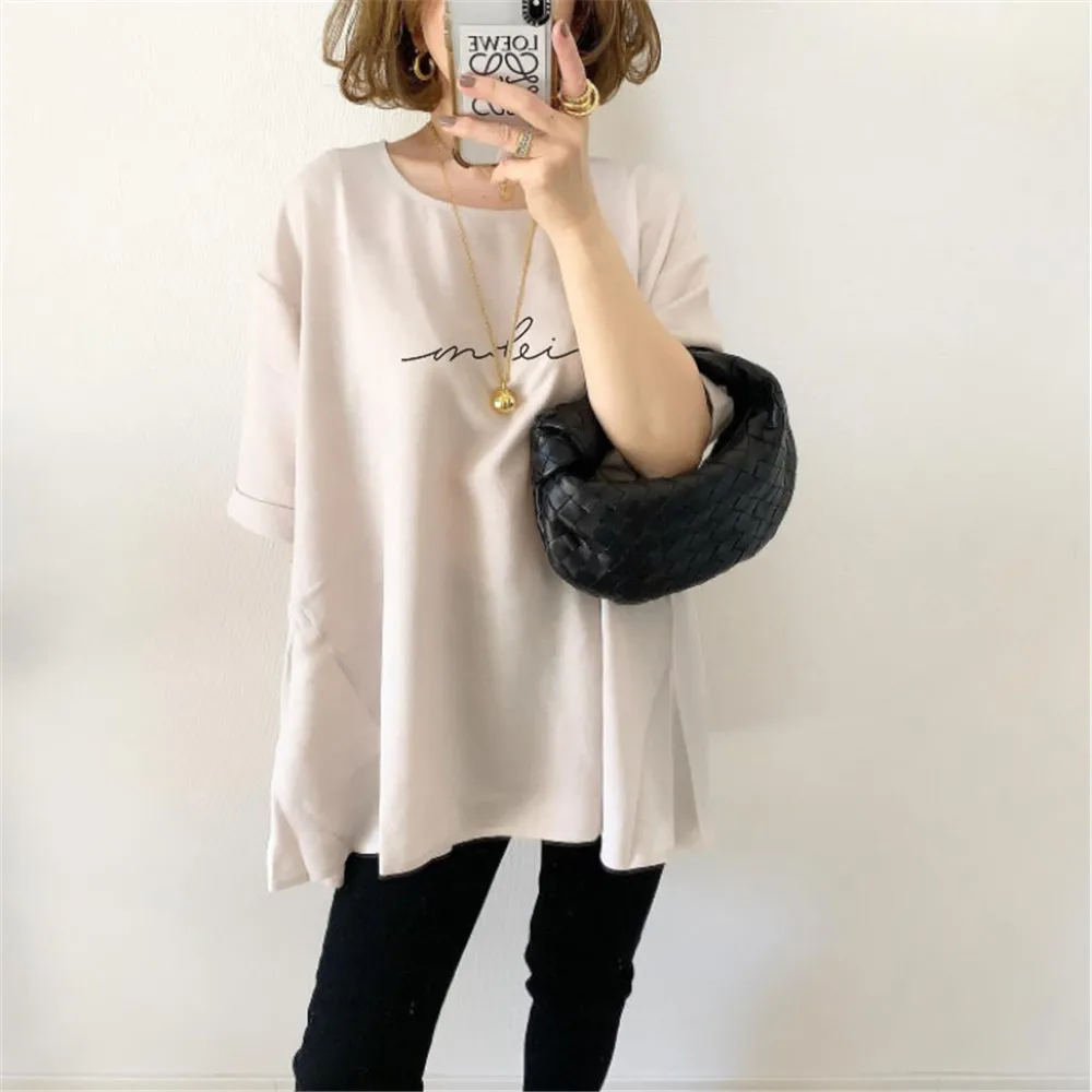 2022 Женская модная футболка с коротким рукавом с принтом в стиле пэчворк Свободный пуловер с круглым вырезом элегантная шикарная Женская Ас...
2022 Женская модная футболка с коротким рукавом с принтом в стиле пэчворк Свободный пуловер с круглым вырезом элегантная шикарная Женская Ас...