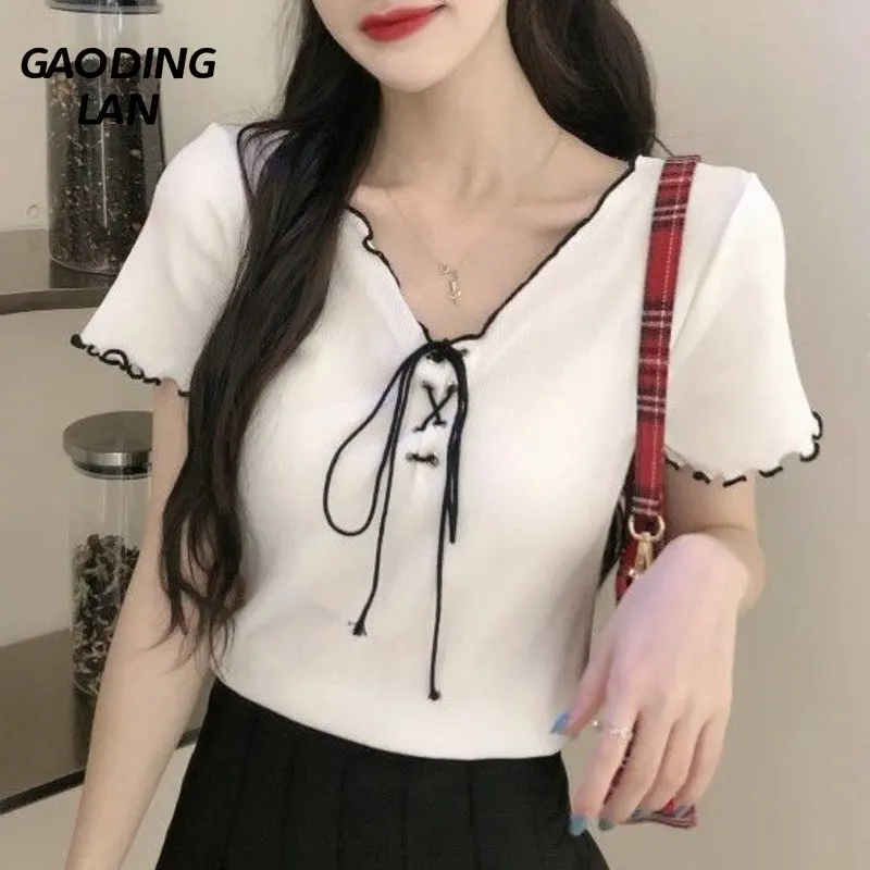 Женская футболка с V-образным вырезом и коротким рукавом, в стиле Харадзюку
Женская футболка с V-образным вырезом и коротким рукавом, в стиле Харадзюку