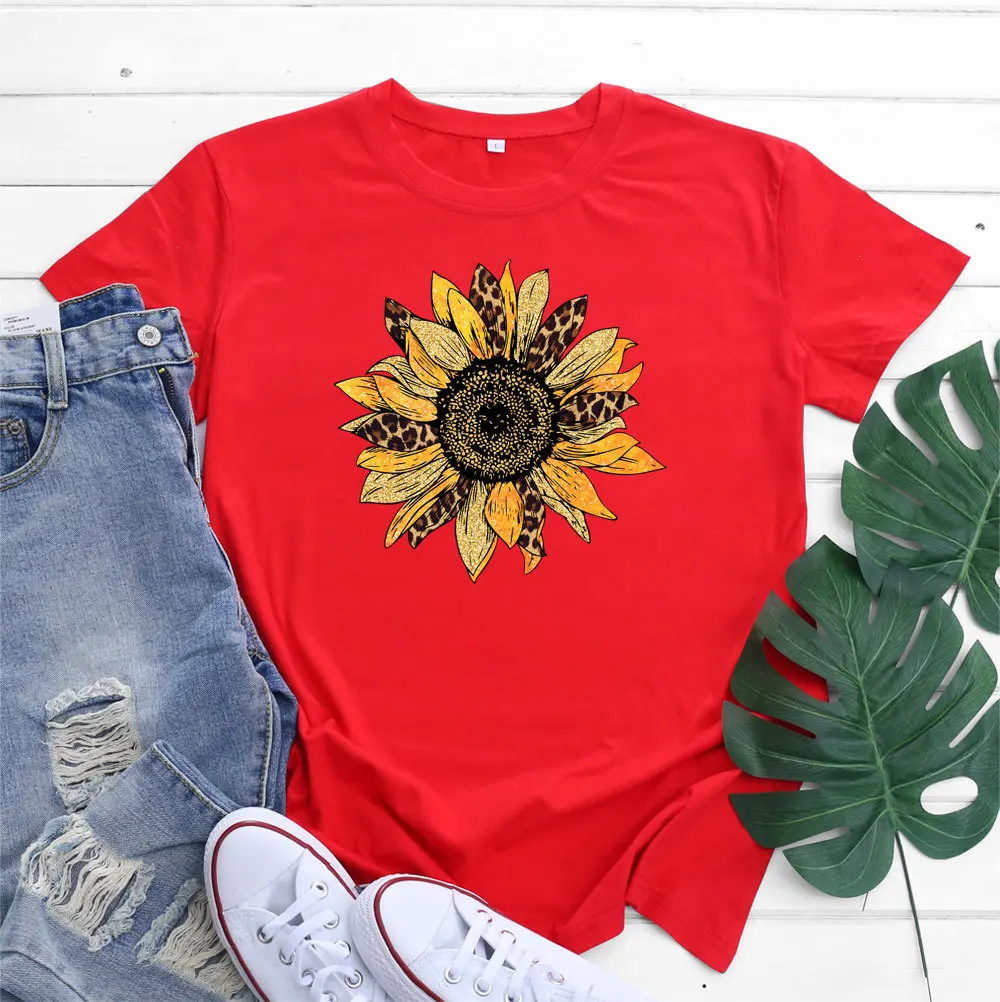 Women's European and American large size cotton sunflower printed short-sleeve T shirt blouse summer graphic tee women clothes
Women's European and American large size cotton sunflower printed short-sleeve T shirt blouse summer graphic tee women clothes