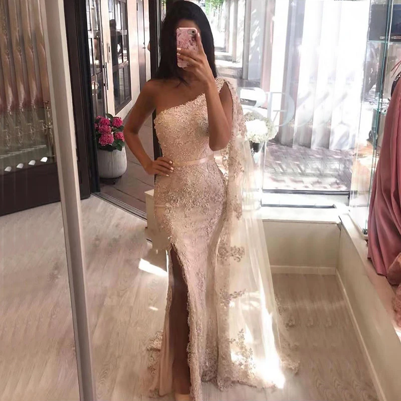 Customized Red Lace Beading One Shoulder Mermaid Sexy Party Evening Gowns 2021 Women Formal Dresses For Prom Night
Customized Red Lace Beading One Shoulder Mermaid Sexy Party Evening Gowns 2021 Women Formal Dresses For Prom Night