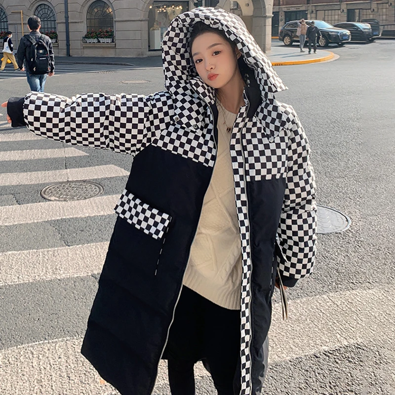 Женское черное зимнее длинное пальто из хлопка, Женская Шахматная модная свободная одежда с капюшоном, утепленная Повседневная куртка для хлеба
Женское черное зимнее длинное пальто из хлопка, Женская Шахматная модная свободная одежда с капюшоном, утепленная Повседневная куртка для хлеба