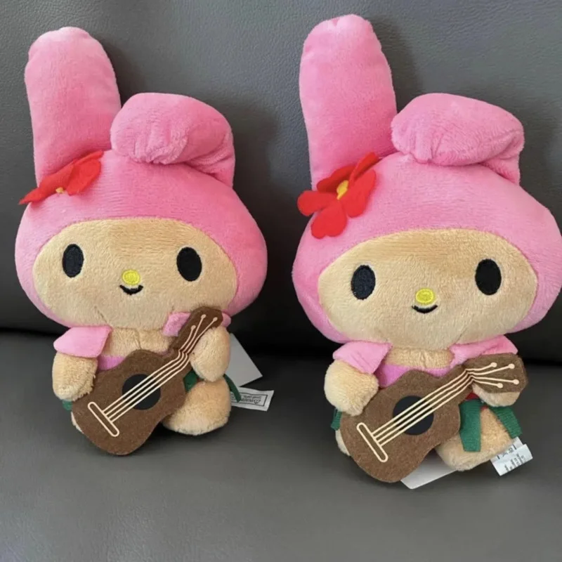 Sanrio Kuromi Гавайская плюшевая игрушка My Melody Stuff Кукла Kawaii аниме брелок милый креативный Гавайский карамельный цвет фотоподарок
Sanrio Kuromi Гавайская плюшевая игрушка My Melody Stuff Кукла Kawaii аниме брелок милый креативный Гавайский карамельный цвет фотоподарок
