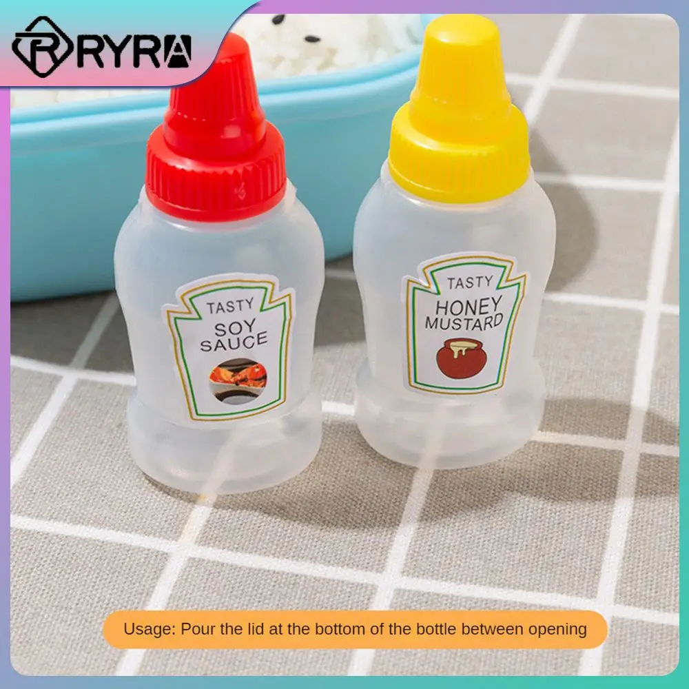 Covered Salad Container Polychromatic Plastic Condiment Dispenser Convenient Squeeze Sauce Bottle For Seasoning Portable Plastic
Covered Salad Container Polychromatic Plastic Condiment Dispenser Convenient Squeeze Sauce Bottle For Seasoning Portable Plastic