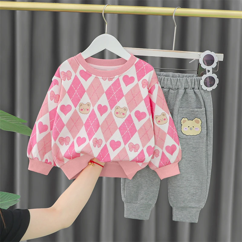 Autumn Baby Girls Clothing Sets Cartoon Bear Kids T Shirt Pants Love Toddler Infant Casual Clothes Outfits Children Sportswear
Autumn Baby Girls Clothing Sets Cartoon Bear Kids T Shirt Pants Love Toddler Infant Casual Clothes Outfits Children Sportswear