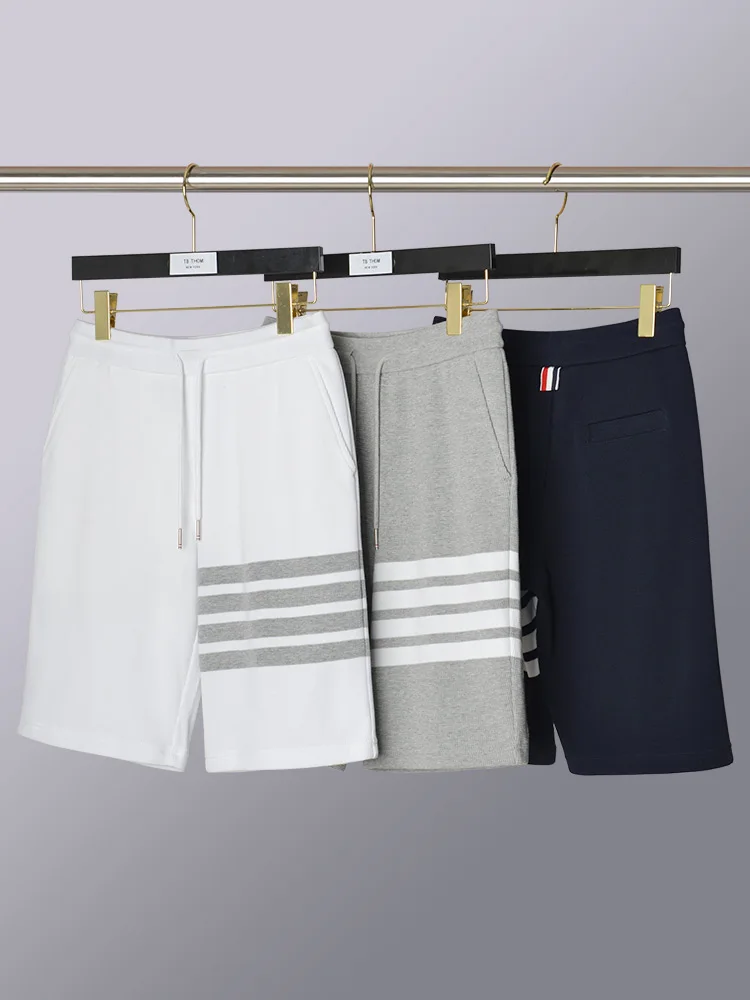 Upgrade the new waffle trend TB THOM shorts men and women couple summer casual pants sports five-point pants
Upgrade the new waffle trend TB THOM shorts men and women couple summer casual pants sports five-point pants