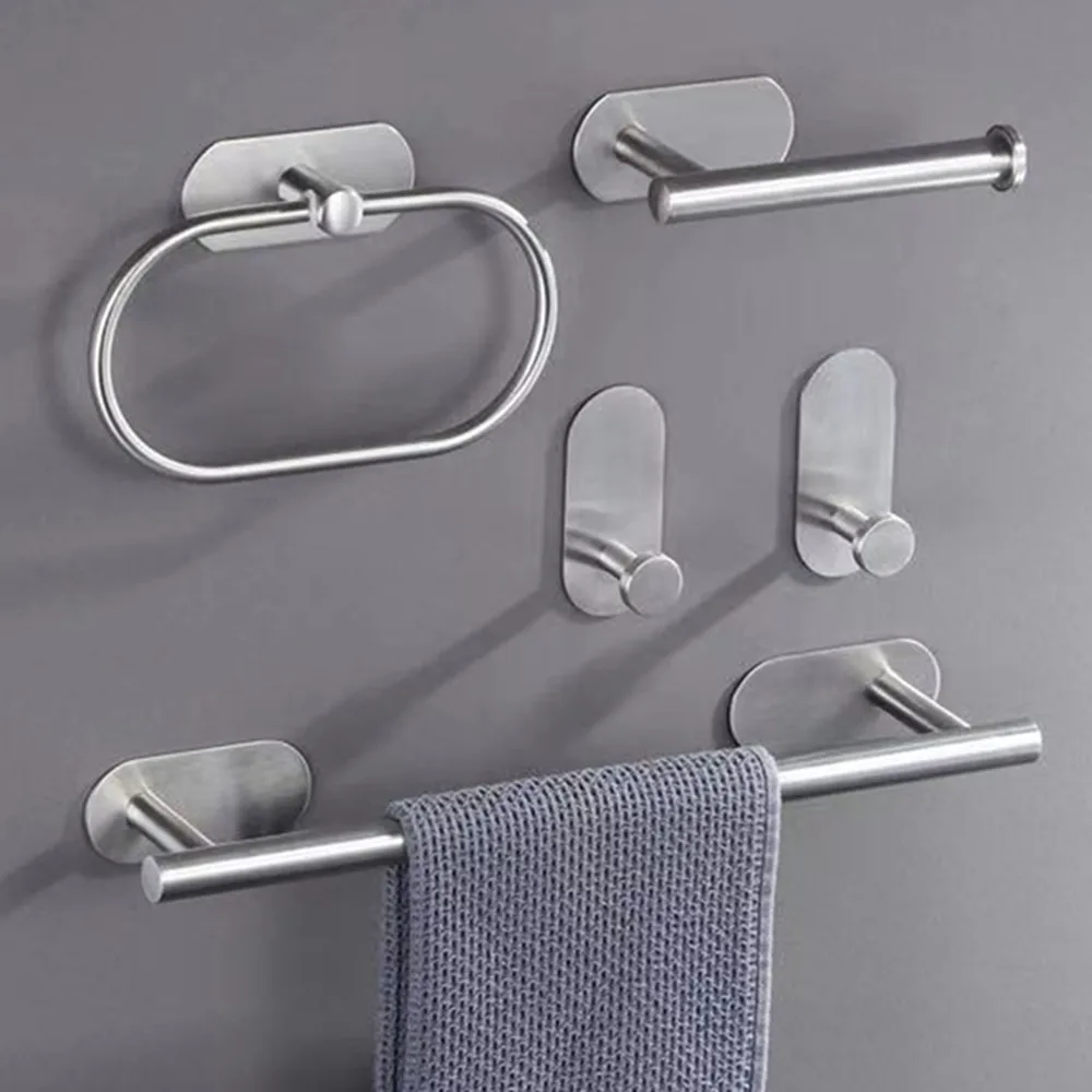 Самоклеящийся набор аксессуаров для ванной комнаты настенный держатель для полотенец стойка для туалетной бумаги из нержавеющей стали матовый черный набор аксессуаров для ванной комнаты
Самоклеящийся набор аксессуаров для ванной комнаты настенный держатель для полотенец стойка для туалетной бумаги из нержавеющей стали матовый черный набор аксессуаров для ванной комнаты