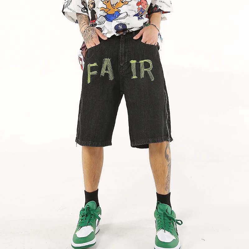 Side Zipper Letter and Flame Embroidery Patchowrk Ripped Jeans Shorts Mens Streetwear Vibe Style Casual Summer Five Point Pants
Side Zipper Letter and Flame Embroidery Patchowrk Ripped Jeans Shorts Mens Streetwear Vibe Style Casual Summer Five Point Pants