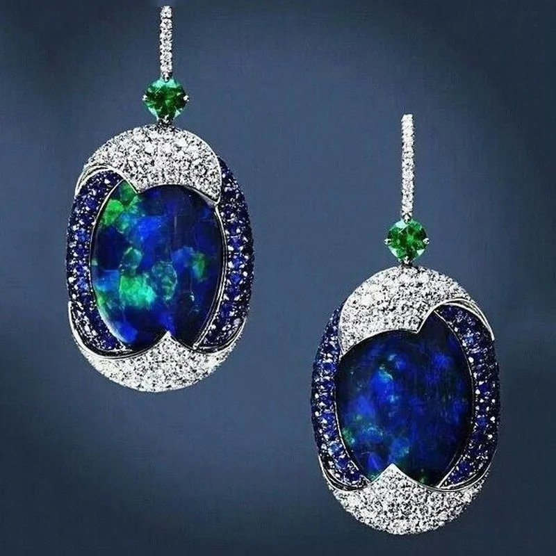 New Fashion Inlaid Zircon Artificial Sapphire Earrings European and American Temperament Popular Jewelry Earrings
New Fashion Inlaid Zircon Artificial Sapphire Earrings European and American Temperament Popular Jewelry Earrings