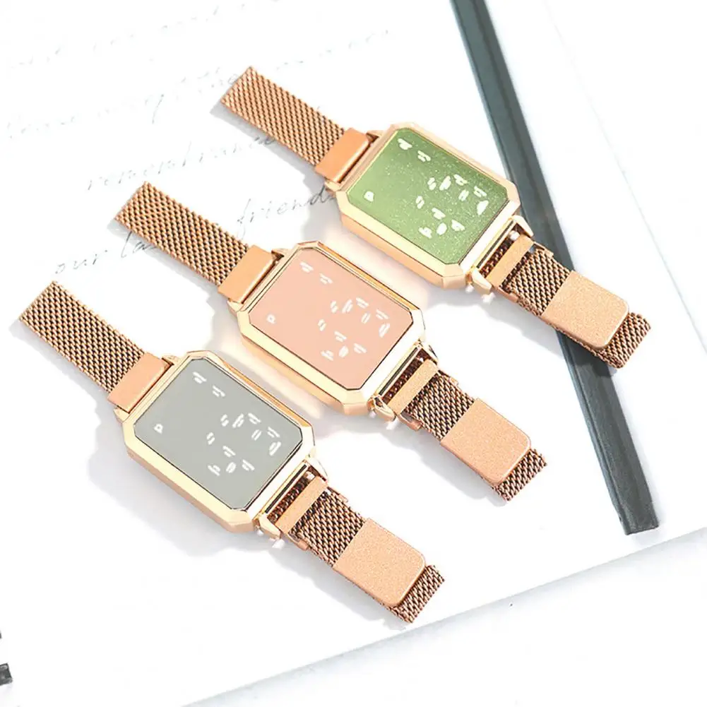 Universal Business Wristwatch Clock Women Wristwatch Buttons Battery Supply Office Lady LED Electronic Watch Week Display
Universal Business Wristwatch Clock Women Wristwatch Buttons Battery Supply Office Lady LED Electronic Watch Week Display