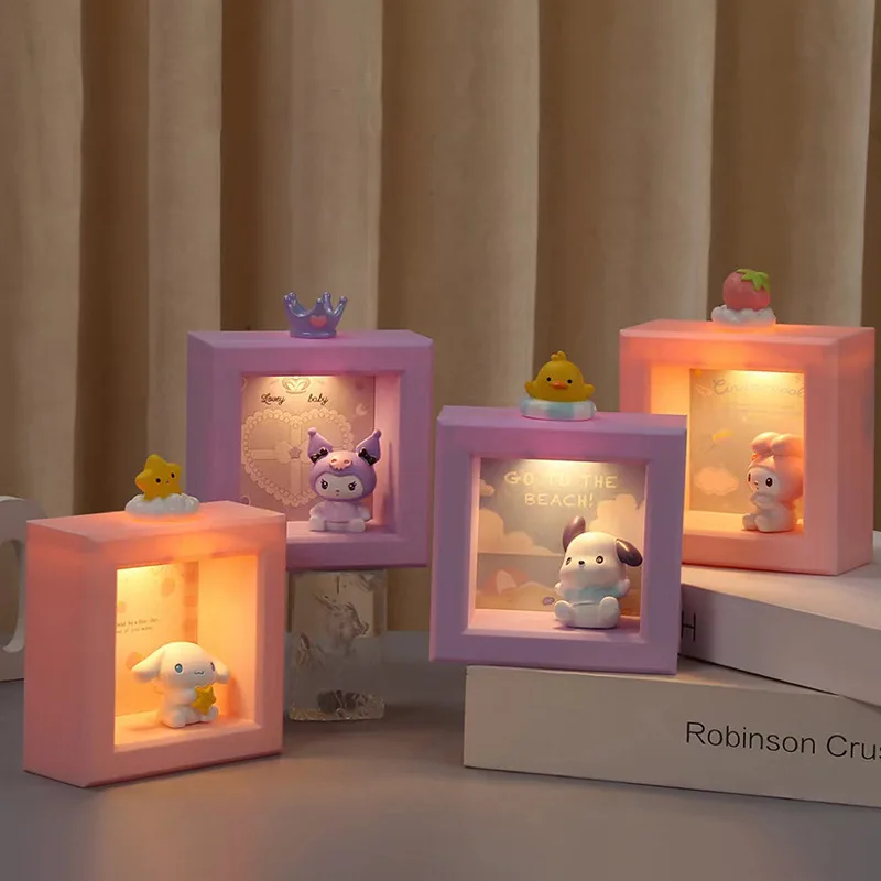 Sanrios Hello Kitty Kuromi Kawaii Bedroom Small Night Light Bedroom Decoration Atmosphere Light Cute Bedside Lamp Birthday Gift
Sanrios Hello Kitty Kuromi Kawaii Bedroom Small Night Light Bedroom Decoration Atmosphere Light Cute Bedside Lamp Birthday Gift