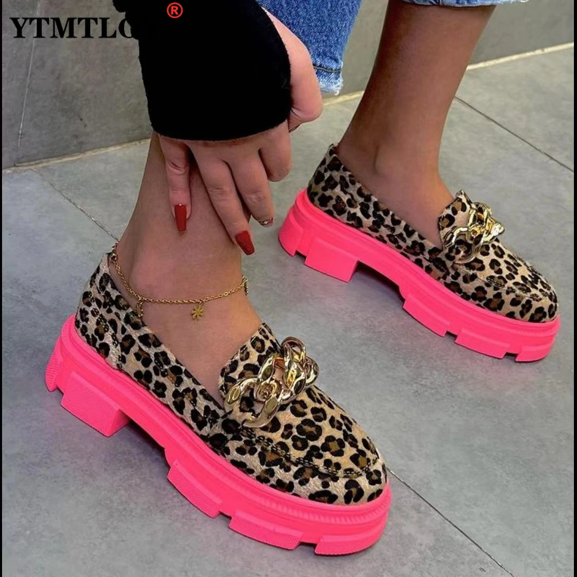 Women Vulcanized Sneakers Platform Solid Color Flats Ladies Shoes Casual Breathable Wedges Ladies Walking Sneakers CHAIN 6
Women Vulcanized Sneakers Platform Solid Color Flats Ladies Shoes Casual Breathable Wedges Ladies Walking Sneakers CHAIN 6