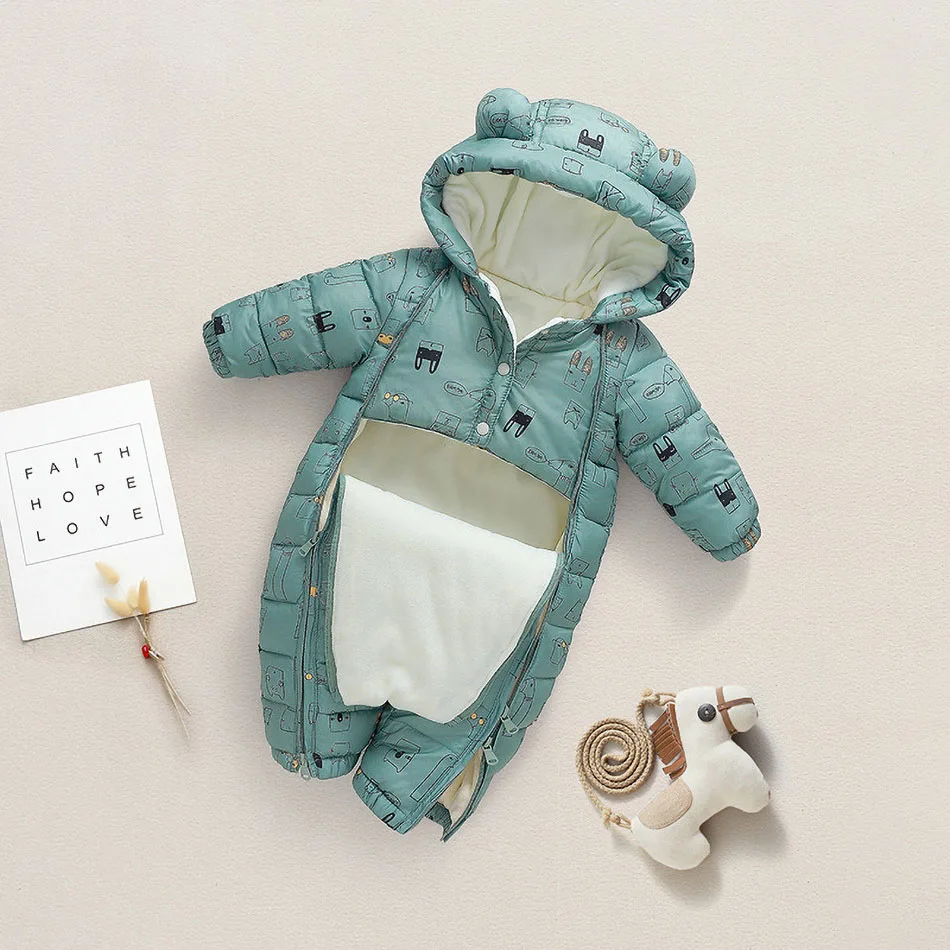 2022 Infant Onesie Unisex Bear Ears Sleeper Baby Boy Girl Fleece Lined Outfit Kids Winter Hooded Romper Halloween Warm Snowsuit
2022 Infant Onesie Unisex Bear Ears Sleeper Baby Boy Girl Fleece Lined Outfit Kids Winter Hooded Romper Halloween Warm Snowsuit