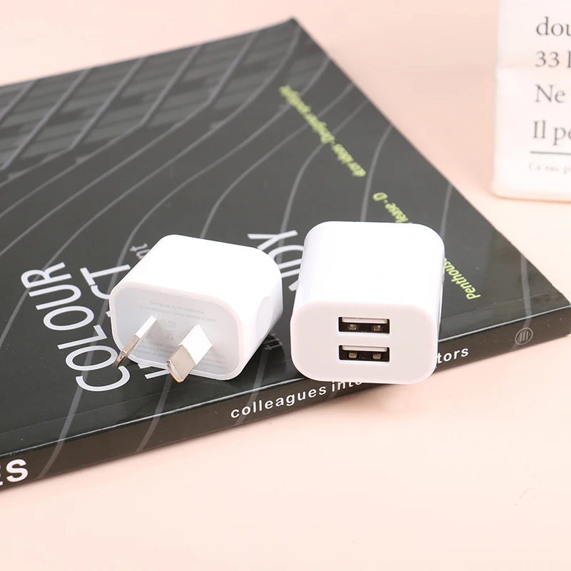 AU Plug Two USB Ports Mobile Phone Charger DC 5V 2A Output Power Adapter Used for Mobile Phone Tablet PC
AU Plug Two USB Ports Mobile Phone Charger DC 5V 2A Output Power Adapter Used for Mobile Phone Tablet PC