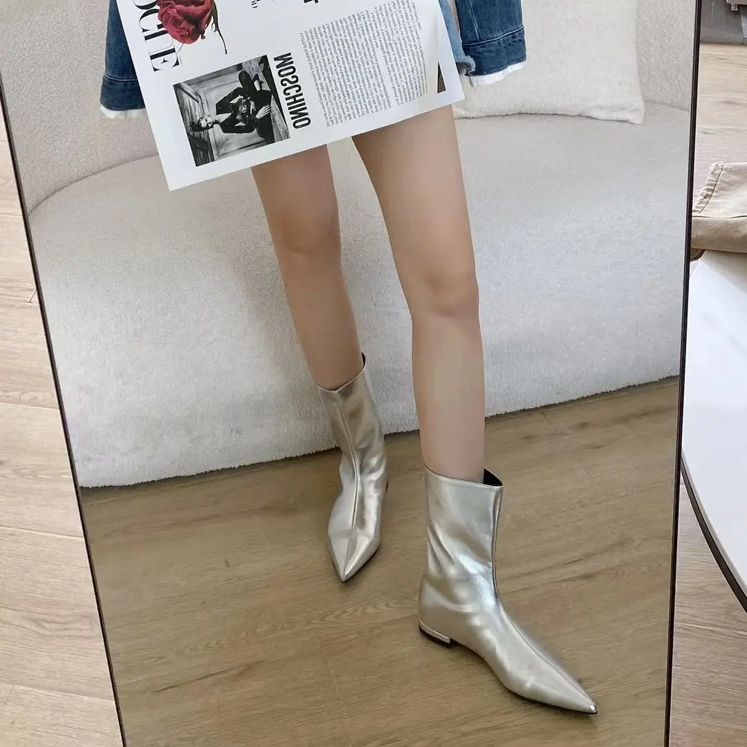 Silver Black Women Ankle Boots Pointed Toe Chelsea Booties Flat Heeled Winter Autumn Low Heels Winter Autumn Dress Shoes Size 39
Silver Black Women Ankle Boots Pointed Toe Chelsea Booties Flat Heeled Winter Autumn Low Heels Winter Autumn Dress Shoes Size 39