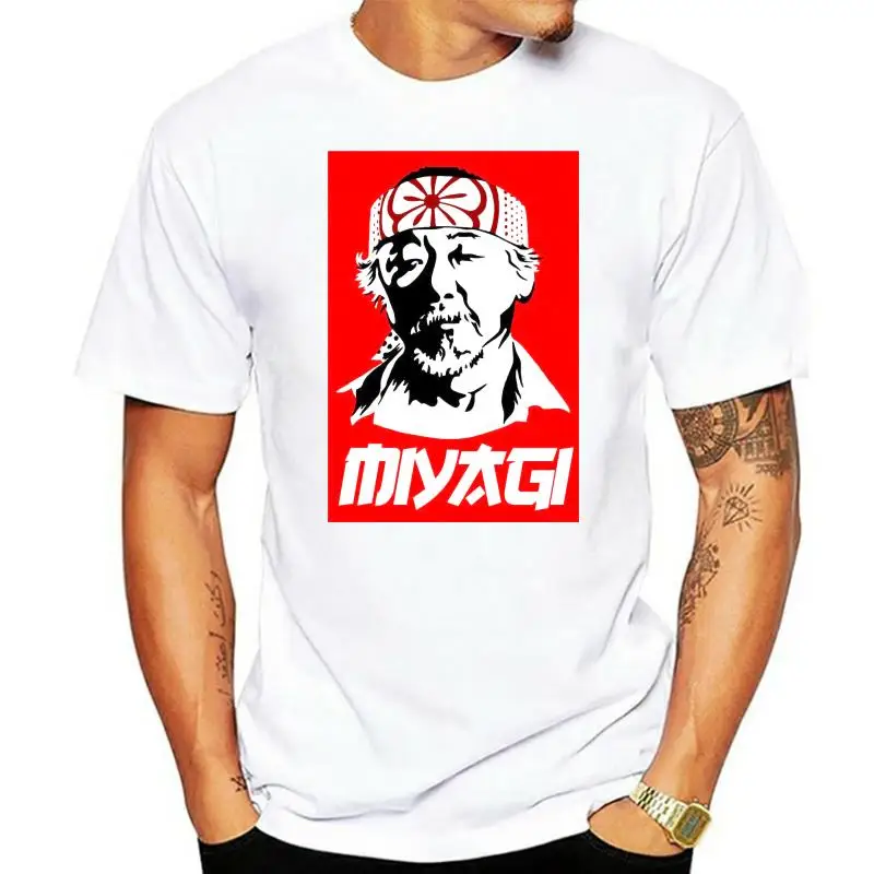 2022 модная детская рубашка с коротким рукавом «карате», футболка с изображением Мияги из фильма «MR MIYAGI», малые и средние размеры, размер XL, фу...
2022 модная детская рубашка с коротким рукавом «карате», футболка с изображением Мияги из фильма «MR MIYAGI», малые и средние размеры, размер XL, фу...