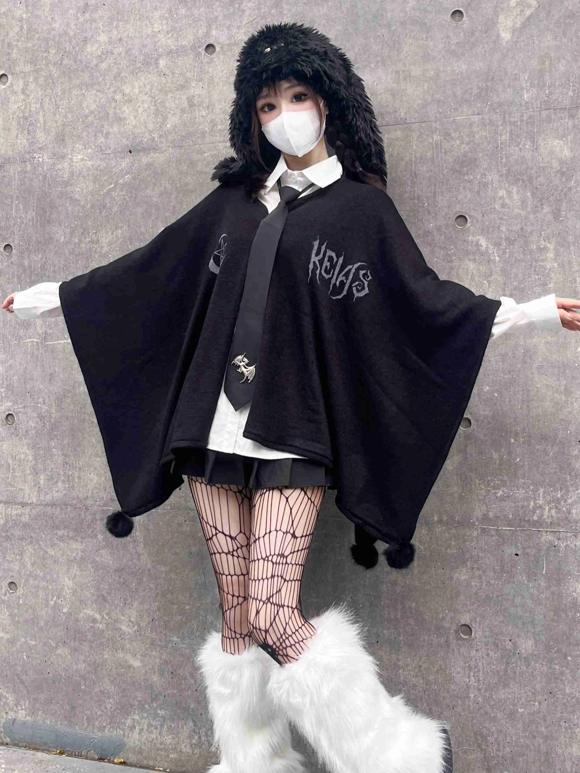 New Designed Goth Women Black Knits Sweater Cape Printing Patchwork Pullover Loose Gothic Style Ladies Tops For Autumn Winter
New Designed Goth Women Black Knits Sweater Cape Printing Patchwork Pullover Loose Gothic Style Ladies Tops For Autumn Winter
