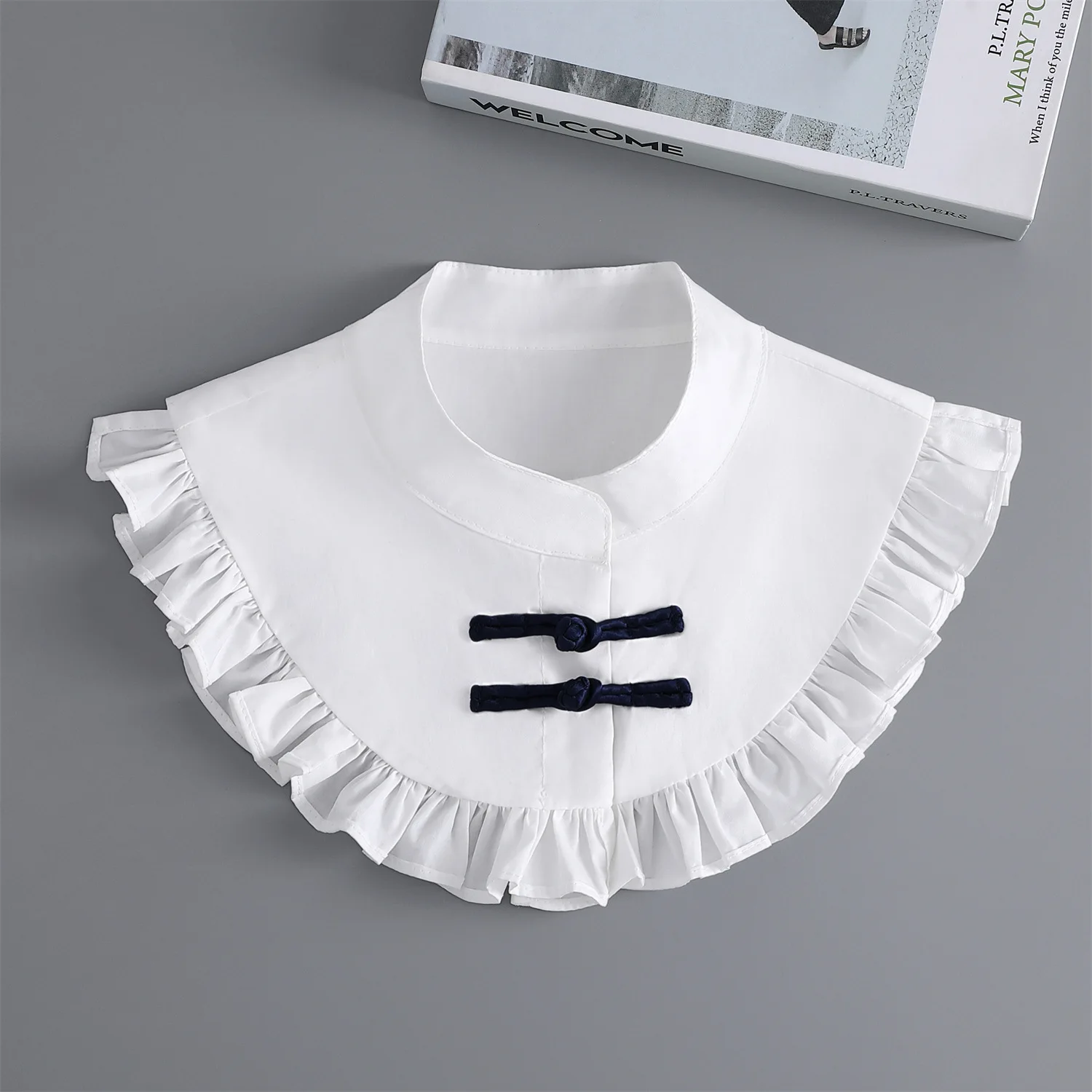 Korean Stand Fake False Collar for Women Shirt Dress Sweater Detachable Collar Female Summer White Neckwear Ties Decorative
Korean Stand Fake False Collar for Women Shirt Dress Sweater Detachable Collar Female Summer White Neckwear Ties Decorative