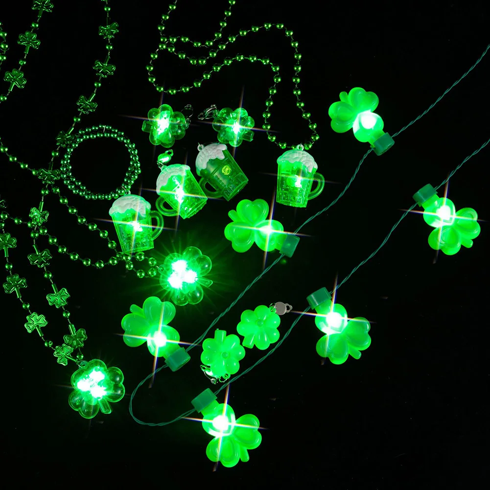 Christmas Party Earrings LED Light Clover Beer Glass Bead Chain Punk HipHop Luminous Acrylic Pendant Earring Gift Clover
Christmas Party Earrings LED Light Clover Beer Glass Bead Chain Punk HipHop Luminous Acrylic Pendant Earring Gift Clover