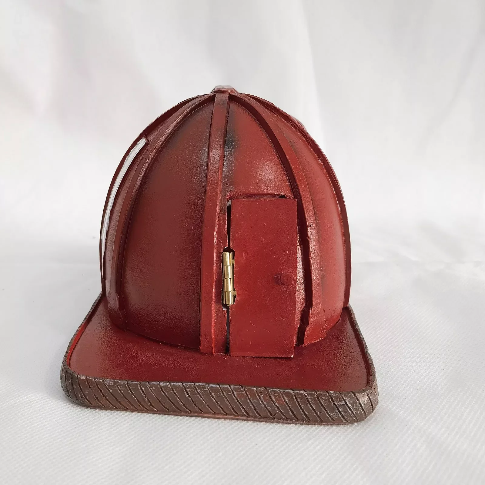 Lawn And Garden Decor Retro Style Fire Helmet Birdhouse Red Locomotive Bird Feeder Birdhouse Home Outdoor Patio Walk Lights
Lawn And Garden Decor Retro Style Fire Helmet Birdhouse Red Locomotive Bird Feeder Birdhouse Home Outdoor Patio Walk Lights