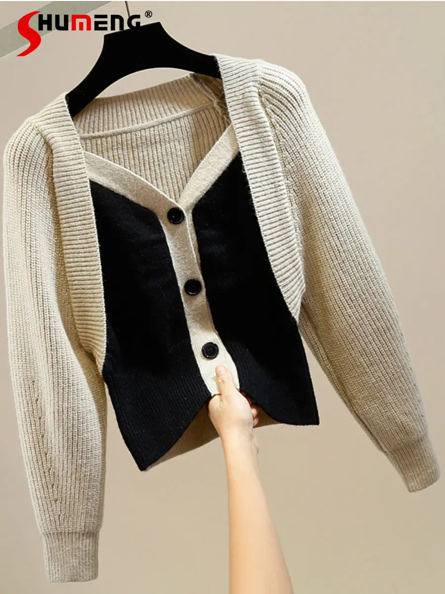 Fashion Simple Elegant Color Contrast V-neck Knitted Top Women Patchwork Single-Breasted Slimming Short Fake Two Pieces Sweater
Fashion Simple Elegant Color Contrast V-neck Knitted Top Women Patchwork Single-Breasted Slimming Short Fake Two Pieces Sweater