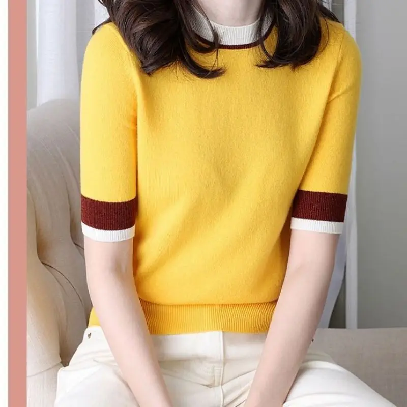 Fashion O-Neck Knitted Spliced Loose Korean Blouse Women's Clothing 2023 Summer New Casual Pullovers Short Sleeve Commute Shirt
Fashion O-Neck Knitted Spliced Loose Korean Blouse Women's Clothing 2023 Summer New Casual Pullovers Short Sleeve Commute Shirt