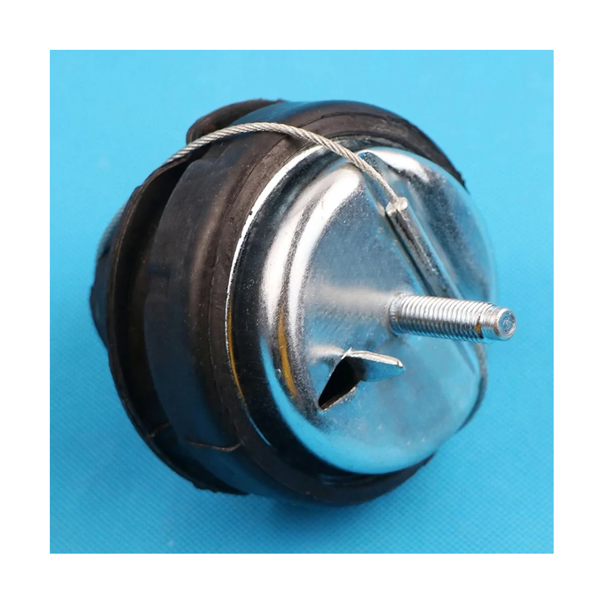 8683936 Engine Motor Mount 30778951 9485551 9161142 for Volvo S60 S80 V70 XC70 XC90 2000-2010 Rubber Bracket Pad 
8683936 Engine Motor Mount 30778951 9485551 9161142 for Volvo S60 S80 V70 XC70 XC90 2000-2010 Rubber Bracket Pad