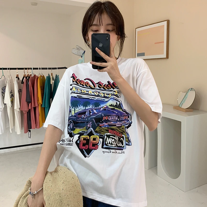 European/American Style Retro Car Print Loose Casual T-shirt Female 2023 Summer Short-Sleeved Top Korean y2k Fashion Oversize
European/American Style Retro Car Print Loose Casual T-shirt Female 2023 Summer Short-Sleeved Top Korean y2k Fashion Oversize