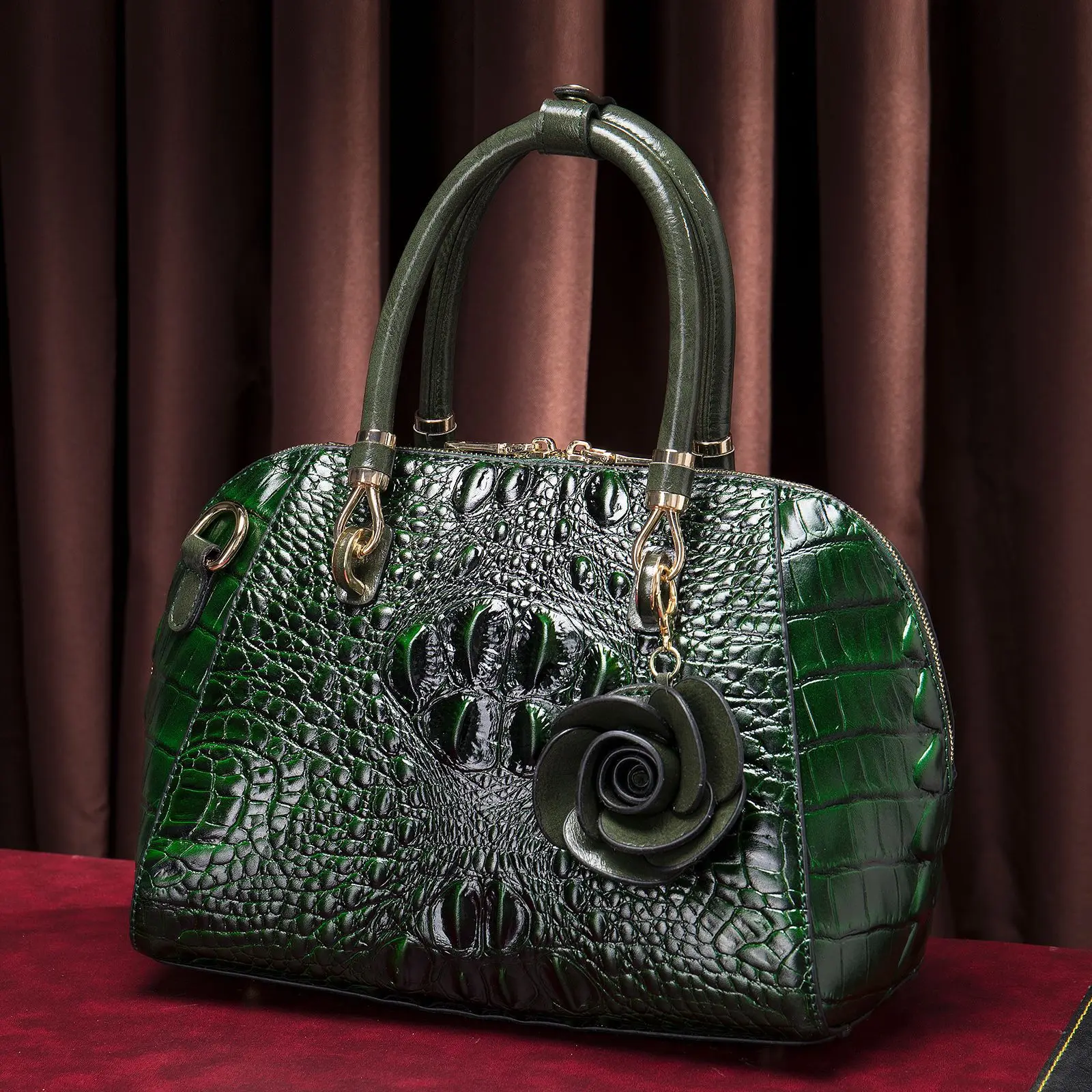 100% Genuine Leather Vintage Women's Handbags 2022 New Hot Selling Crossbody Leather Crocodile Pattern Bag Luxury Brand Handbags
100% Genuine Leather Vintage Women's Handbags 2022 New Hot Selling Crossbody Leather Crocodile Pattern Bag Luxury Brand Handbags