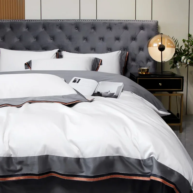 Luxurious double strand long staple cotton four piece cotton quilt cover 100% cotton bedspread fitted sheet satin bedding set
Luxurious double strand long staple cotton four piece cotton quilt cover 100% cotton bedspread fitted sheet satin bedding set