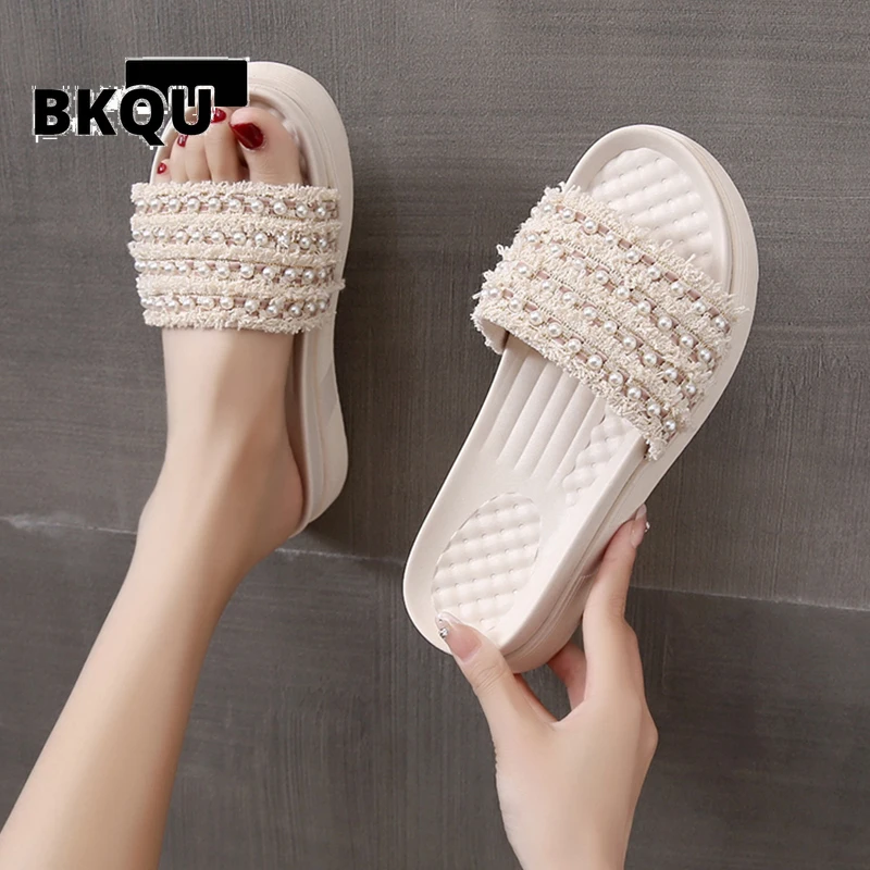 Shoes String Bead Womens Slippers Outdoor Pantofle Platform Med Slides 2022 Flat Summer PU Bonded Leather Rubber Slippers Women
Shoes String Bead Womens Slippers Outdoor Pantofle Platform Med Slides 2022 Flat Summer PU Bonded Leather Rubber Slippers Women