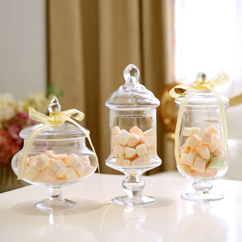 18cm European Style Transparent Glass Candy Jar with Glass Cover Wedding Dessert Display Stand Home Candy Storage Tank
18cm European Style Transparent Glass Candy Jar with Glass Cover Wedding Dessert Display Stand Home Candy Storage Tank