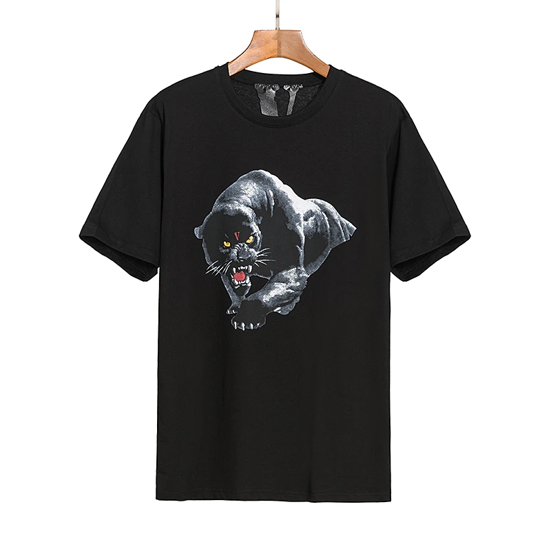 VLONE Men's / Women's Couples Casual Fashion Trend High Street Loose HIP-HOP100% Cotton Printed Round Neck T-Shirt 1553
VLONE Men's / Women's Couples Casual Fashion Trend High Street Loose HIP-HOP100% Cotton Printed Round Neck T-Shirt 1553