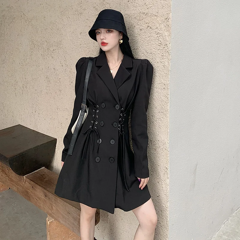 Женское двубортное платье Goth, винтажное облегающее платье с длинным рукавом, V-образным вырезом, в готическом стиле, для ранней осени
Женское двубортное платье Goth, винтажное облегающее платье с длинным рукавом, V-образным вырезом, в готическом стиле, для ранней осени