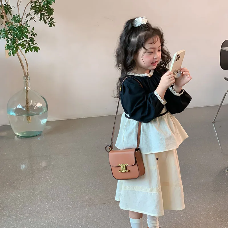 2022 spring new children's wear girls' Korean top + suspender + skirt 2-30
2022 spring new children's wear girls' Korean top + suspender + skirt 2-30