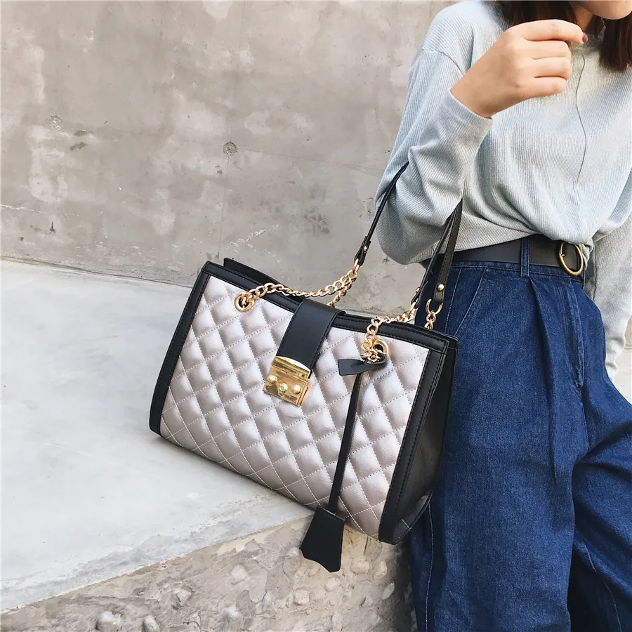 Large Capacity Women Pu Leather Chain Crossbody Bags High Quality Ladies Messenger Bags for Women Fashion Desiger Shoulder Bag
Large Capacity Women Pu Leather Chain Crossbody Bags High Quality Ladies Messenger Bags for Women Fashion Desiger Shoulder Bag