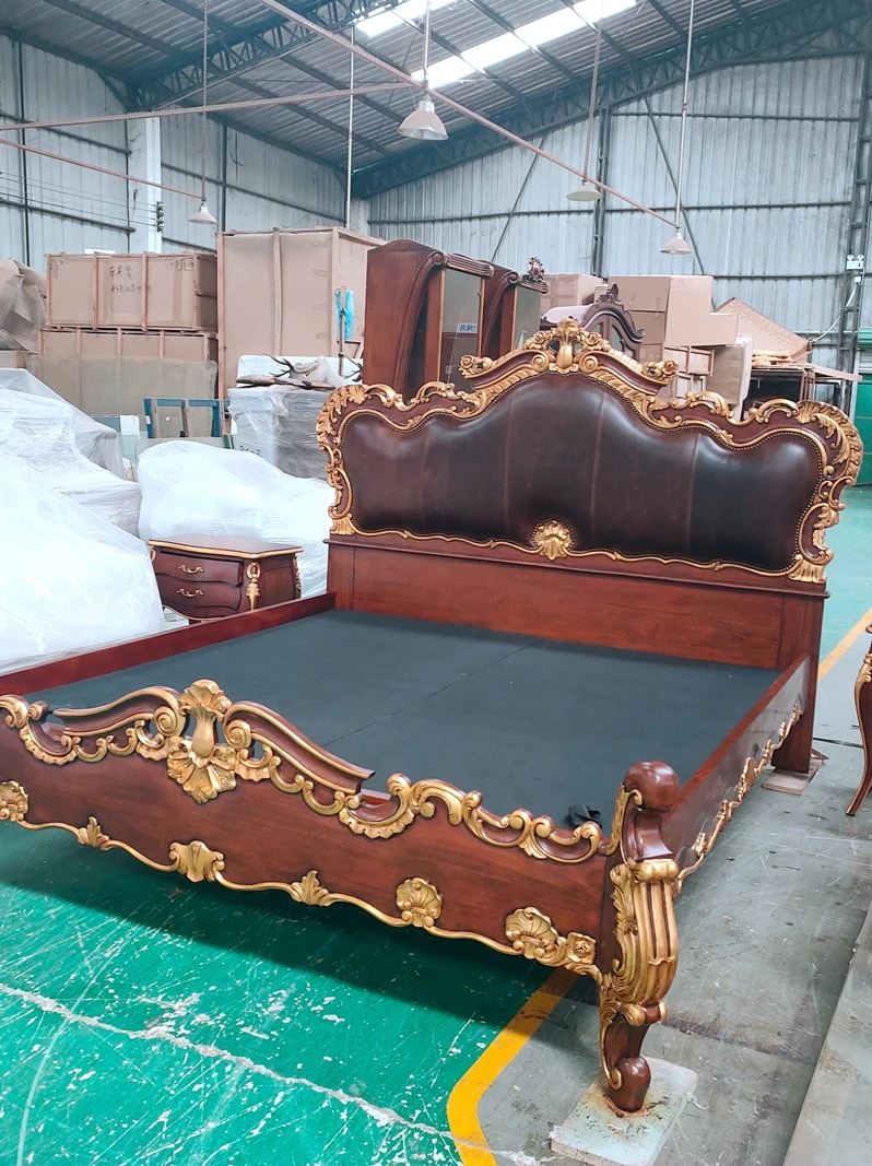 European-style Retro American Peach Blossom Core Wood Red-Brown With Gold Foil Brown Heavy Industry First Layer Cowhide Double B
European-style Retro American Peach Blossom Core Wood Red-Brown With Gold Foil Brown Heavy Industry First Layer Cowhide Double B