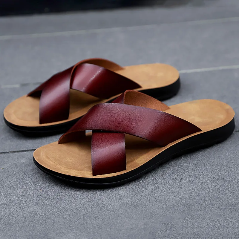2022 Italian Leather Slippers for Men New Hotel Beach Summer Shoes High Quality Big Size 47 Slip on Light Flats Male Flip Flops
2022 Italian Leather Slippers for Men New Hotel Beach Summer Shoes High Quality Big Size 47 Slip on Light Flats Male Flip Flops