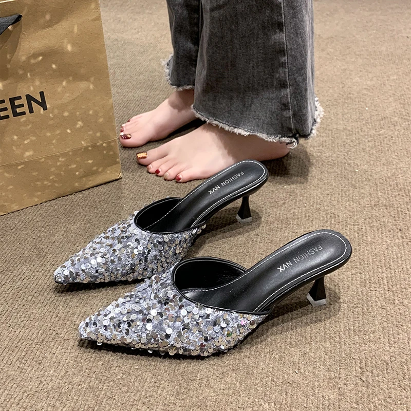 Slippers Women Fashion Women's Mules New Sexy Party Shallow Slipper Ladies Pointed Toe Bling Shoes Female Heeled Summer Footwear
Slippers Women Fashion Women's Mules New Sexy Party Shallow Slipper Ladies Pointed Toe Bling Shoes Female Heeled Summer Footwear