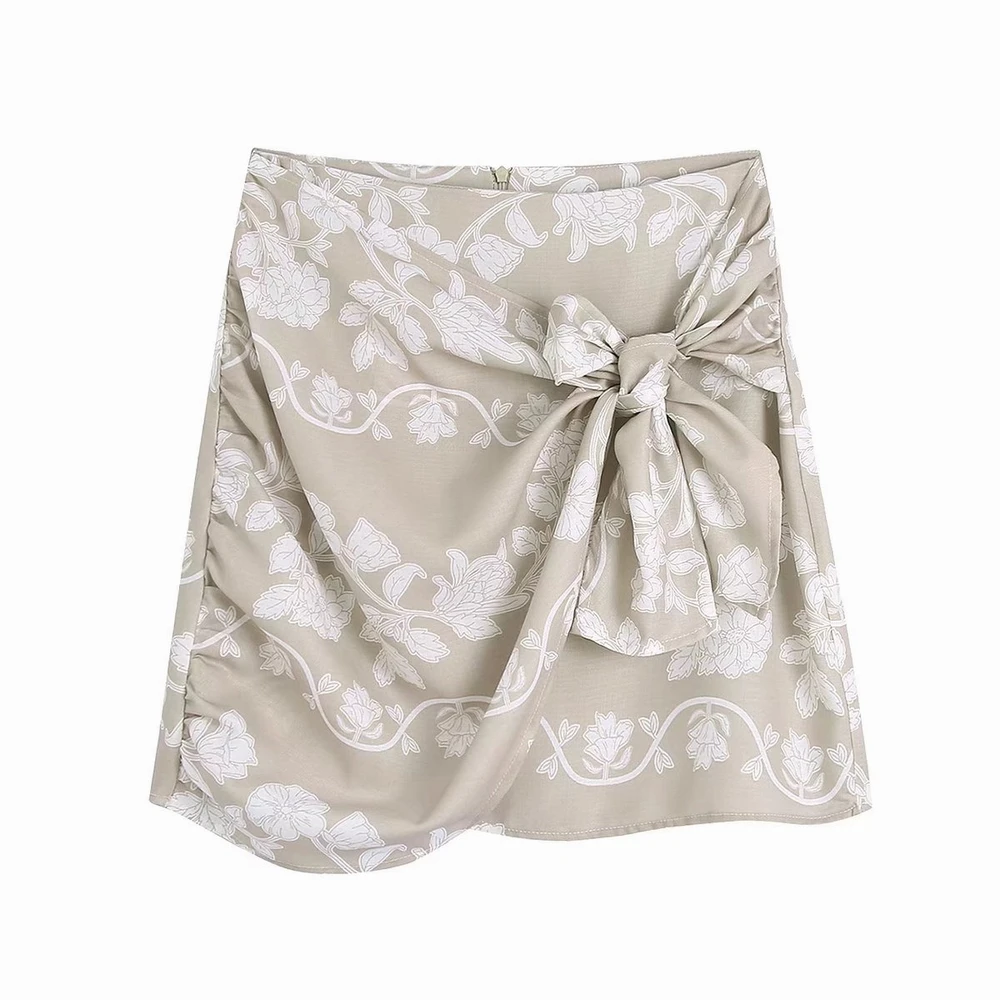 Women Short Skirt Floral Print With Bow Summer 2022 New Fashion A-line Modern Girl Casual Bottom Wears
Women Short Skirt Floral Print With Bow Summer 2022 New Fashion A-line Modern Girl Casual Bottom Wears
