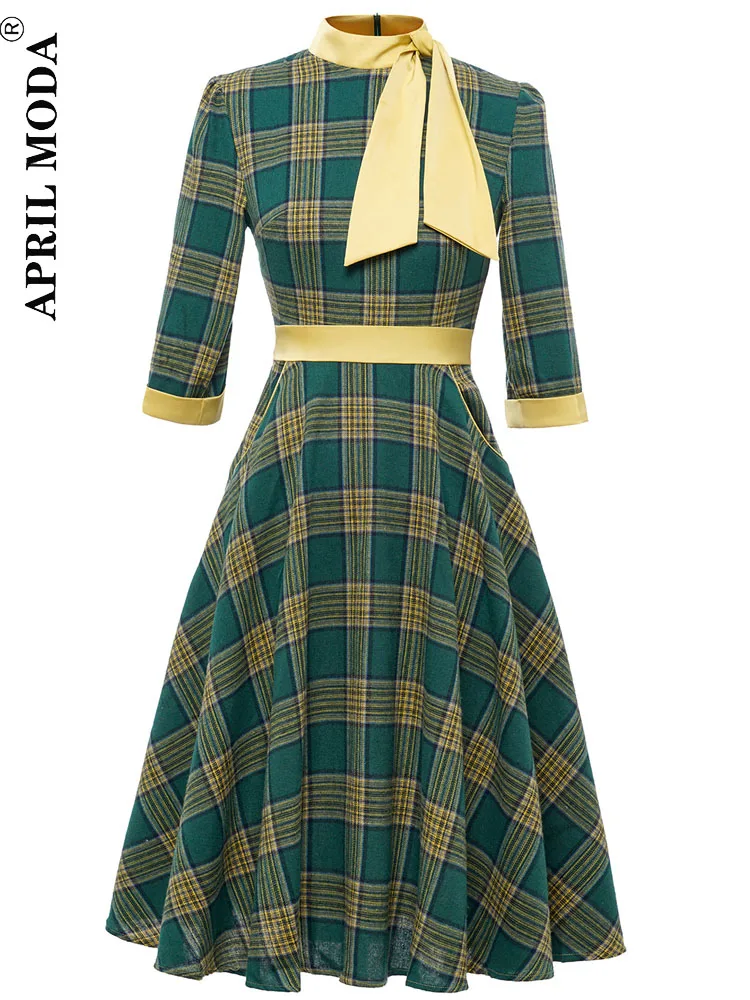 2022 Elegant Women's 3/4 Long Sleeve Swing Dress Vintage Green Plaid Printed 50s 60s 40s A Line Cocktail Party Dress With Pocket
2022 Elegant Women's 3/4 Long Sleeve Swing Dress Vintage Green Plaid Printed 50s 60s 40s A Line Cocktail Party Dress With Pocket