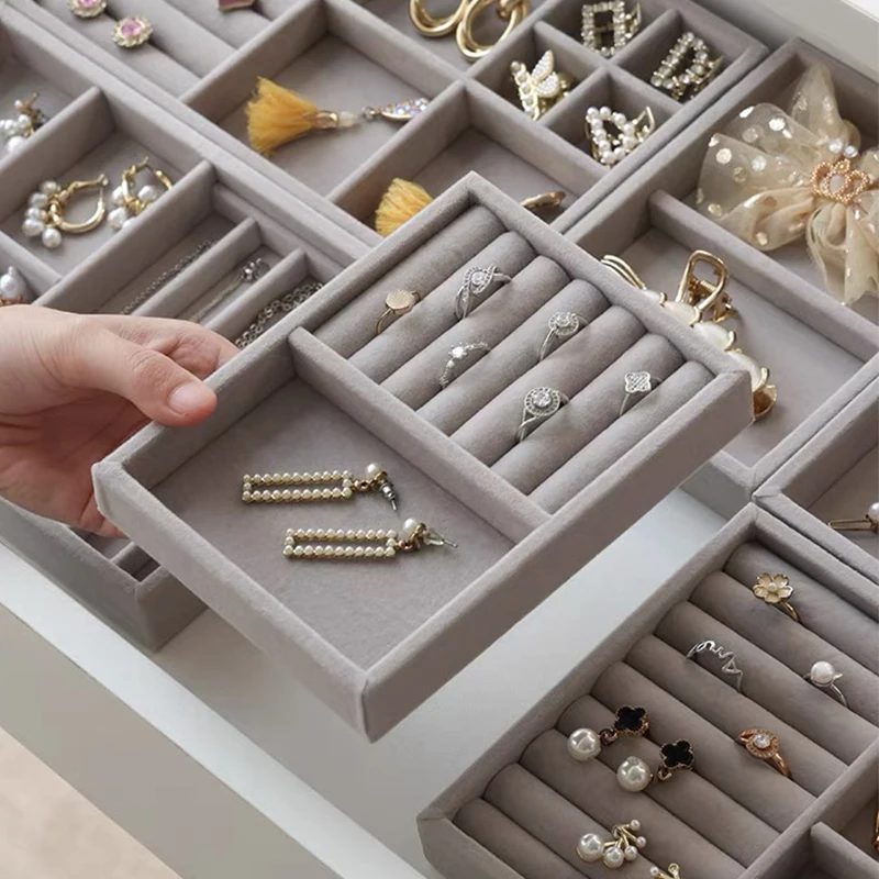 Soft Velvet Jewelry Display Tray Ring Earrings Organizer Holder Rack Showcase Plate Fashion Jewellry Storage Stackable Box Case
Soft Velvet Jewelry Display Tray Ring Earrings Organizer Holder Rack Showcase Plate Fashion Jewellry Storage Stackable Box Case