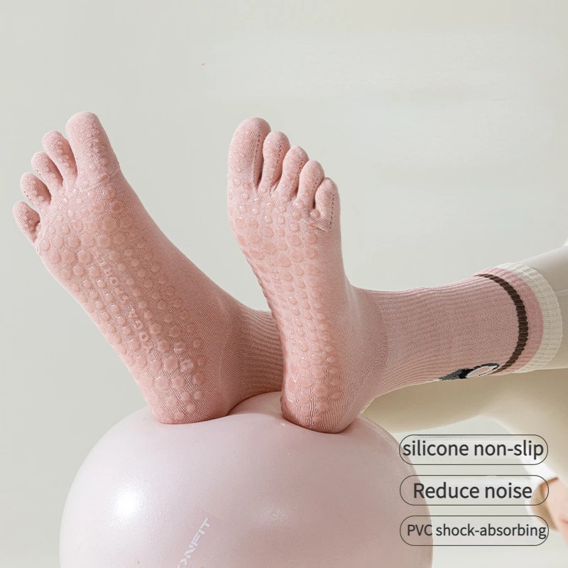 Women Five-toe Pilates Socks Mid Tube Yoga Socks Cotton Sweat-absorbing Sports Socks Fitness Stocking Quick-Dry Elastic Socks
Women Five-toe Pilates Socks Mid Tube Yoga Socks Cotton Sweat-absorbing Sports Socks Fitness Stocking Quick-Dry Elastic Socks