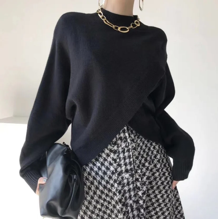 Chic Cross Knitted Sweater Women Korean Autumn Winter New Half Turtlenck Loose Woman Tops Sweaters Sexy Irregular Split Black
Chic Cross Knitted Sweater Women Korean Autumn Winter New Half Turtlenck Loose Woman Tops Sweaters Sexy Irregular Split Black
