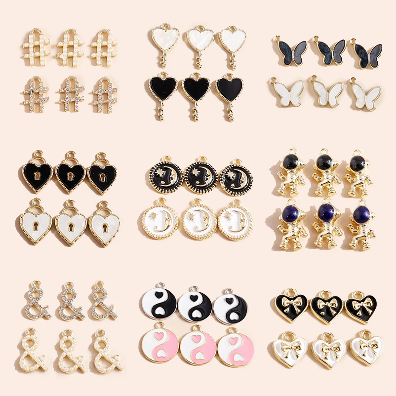 8pcs Exquisite Crystal Pearl Astronaut Stars Hearts Butterfly Charms Bowknot Pendant for DIY Jewelry Making Wedding Jewelry
8pcs Exquisite Crystal Pearl Astronaut Stars Hearts Butterfly Charms Bowknot Pendant for DIY Jewelry Making Wedding Jewelry