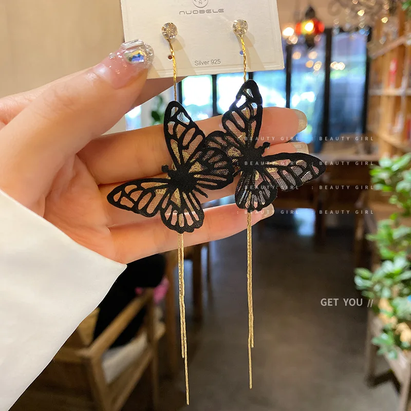 Silver Needle Retro Butterfly Long Tassel Earrings Korean Version New Super Fairy Temperament Fashion Versatile Persona
Silver Needle Retro Butterfly Long Tassel Earrings Korean Version New Super Fairy Temperament Fashion Versatile Persona
