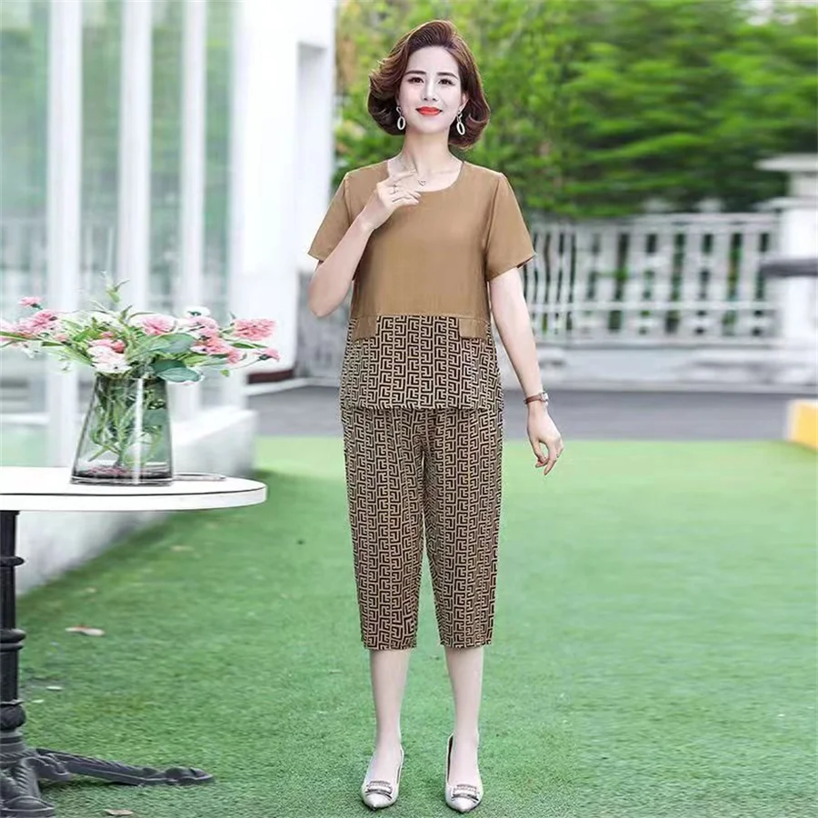 6XLTracksuit Sets Women CottonTshirt Tops And Pants Summer Two Piece Set For Women
6XLTracksuit Sets Women CottonTshirt Tops And Pants Summer Two Piece Set For Women