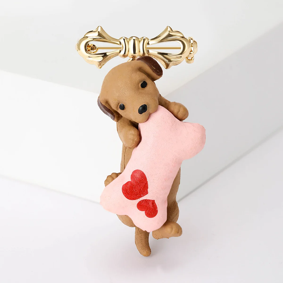 

Creative Cute Oil Drip Puppy Dog Brooches For Women Men Enamel Personalized Alloy Lovely Dog Biting Pillow Animal Brooch Pin