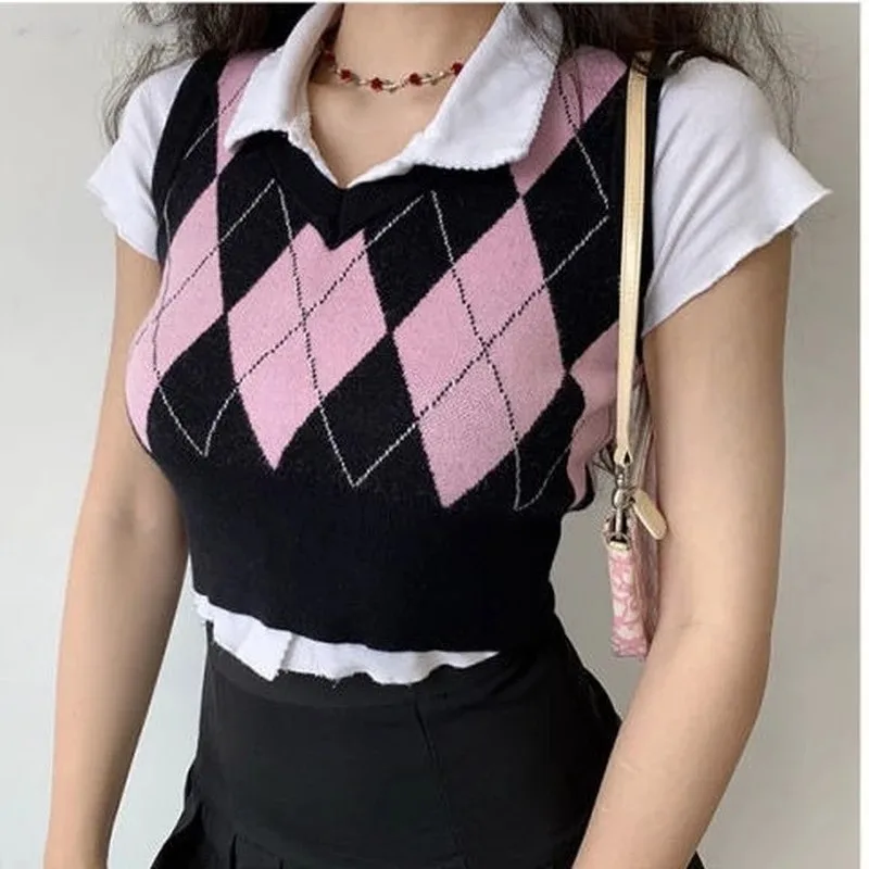 Sweater Vest V-neck Argyle Tops Chic Preppy Style Knitted Students Harajuku Vintage Streetwear Slim Leisure Fashion Women Autumn
Sweater Vest V-neck Argyle Tops Chic Preppy Style Knitted Students Harajuku Vintage Streetwear Slim Leisure Fashion Women Autumn
