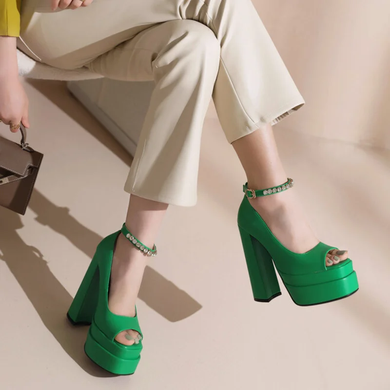 High Heels Women Platform Sandal Summer 2023 New Peep Toe Big Size Thick Sole Ankle Buckle Women's Sandal Dress Party Shoes
High Heels Women Platform Sandal Summer 2023 New Peep Toe Big Size Thick Sole Ankle Buckle Women's Sandal Dress Party Shoes