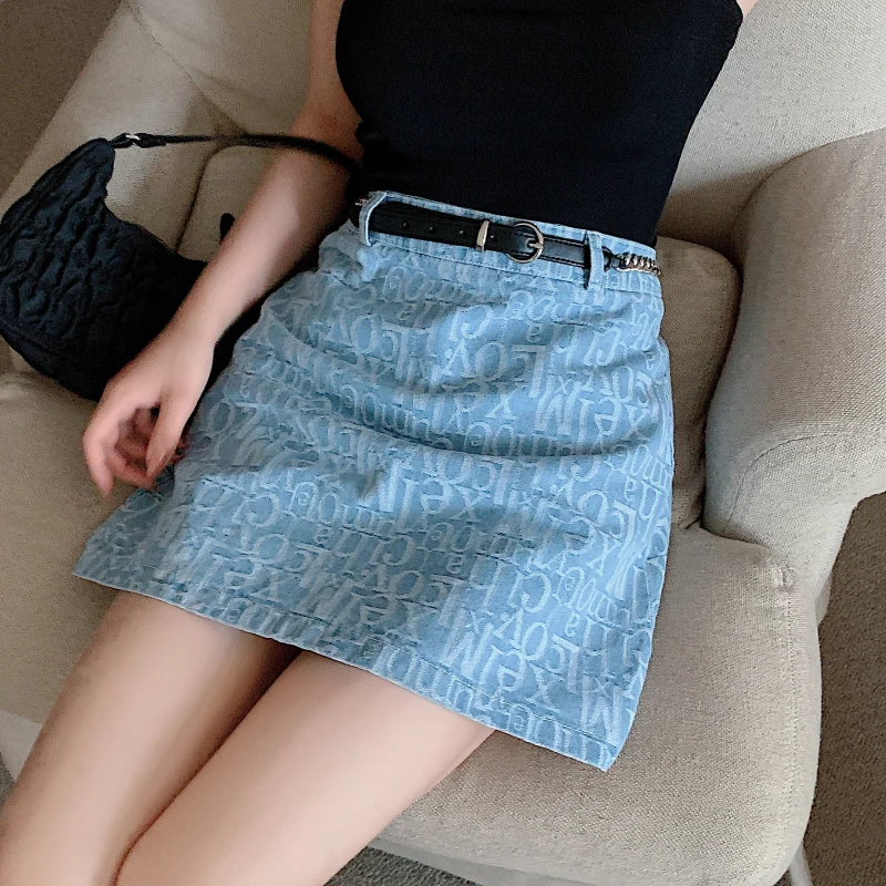 Women Retro Hip High Waist A-line Jean Short Skirts Summer Slim Elegant Chic Print Letter Denim Skirt with Belt Lady Streetwear
Women Retro Hip High Waist A-line Jean Short Skirts Summer Slim Elegant Chic Print Letter Denim Skirt with Belt Lady Streetwear